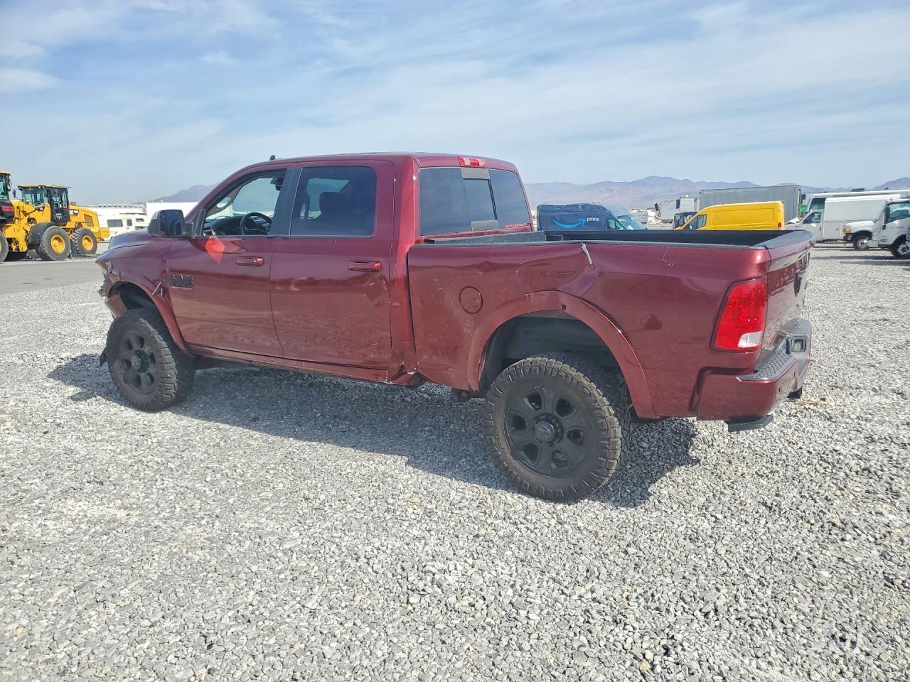 2018 RAM 2500 SLT — Фото 2 из 13
