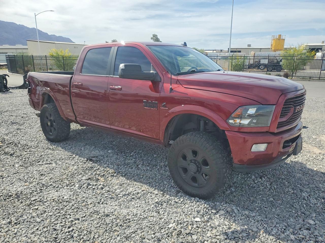 2018 RAM 2500 SLT — Фото 4 из 13