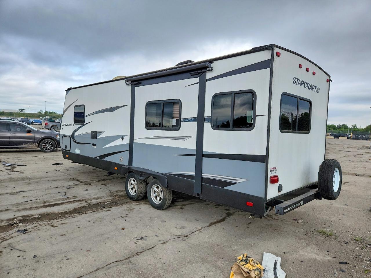 2018 STARCRAFT LAUNCH CAMPER — Фото 3 из 10