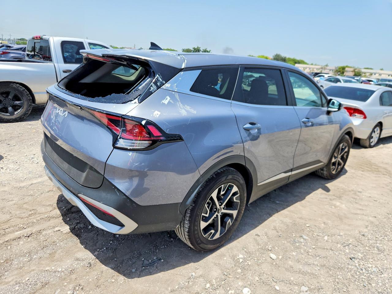 2023 KIA SPORTAGE EX — Фото 3 из 12