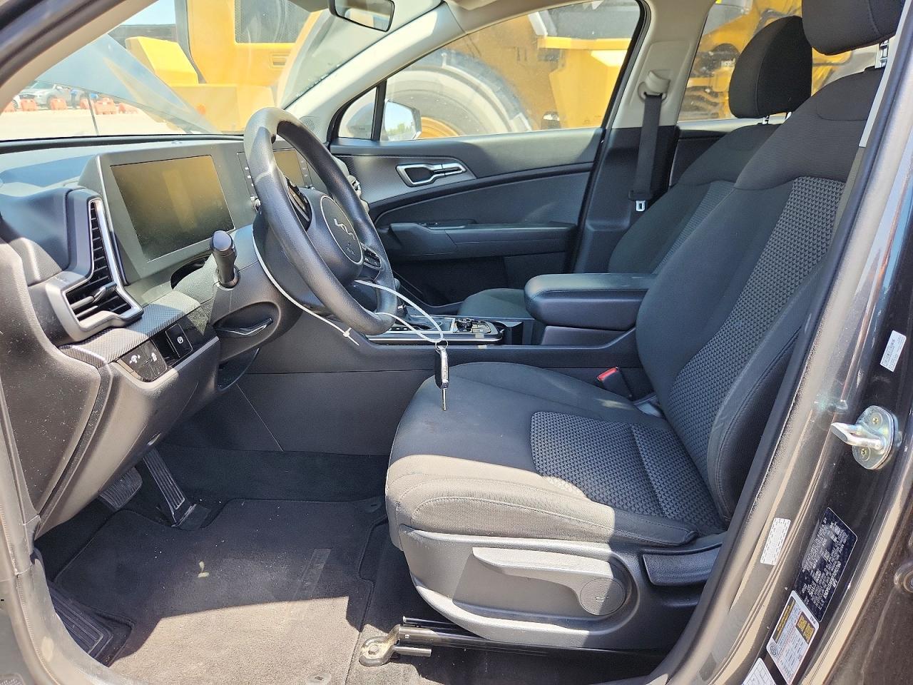 2023 KIA SPORTAGE LX — Фото 7 из 13
