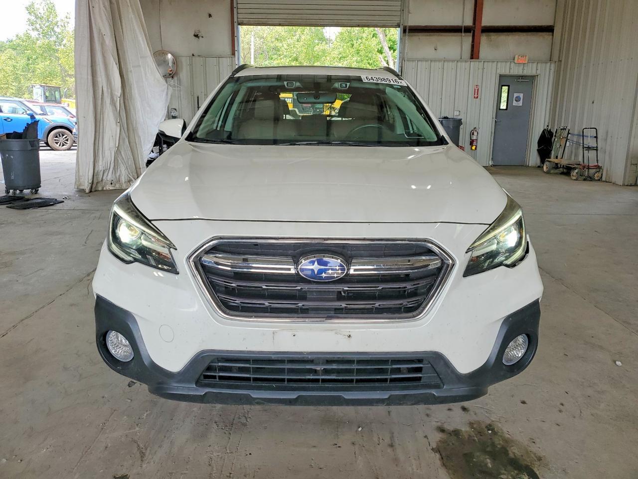 2018 SUBARU OUTBACK TOURING — Фото 5 из 12