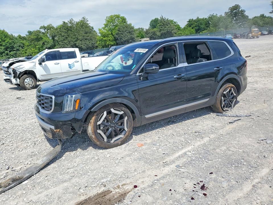2023 KIA TELLURIDE 5XYP64GC2PG362470