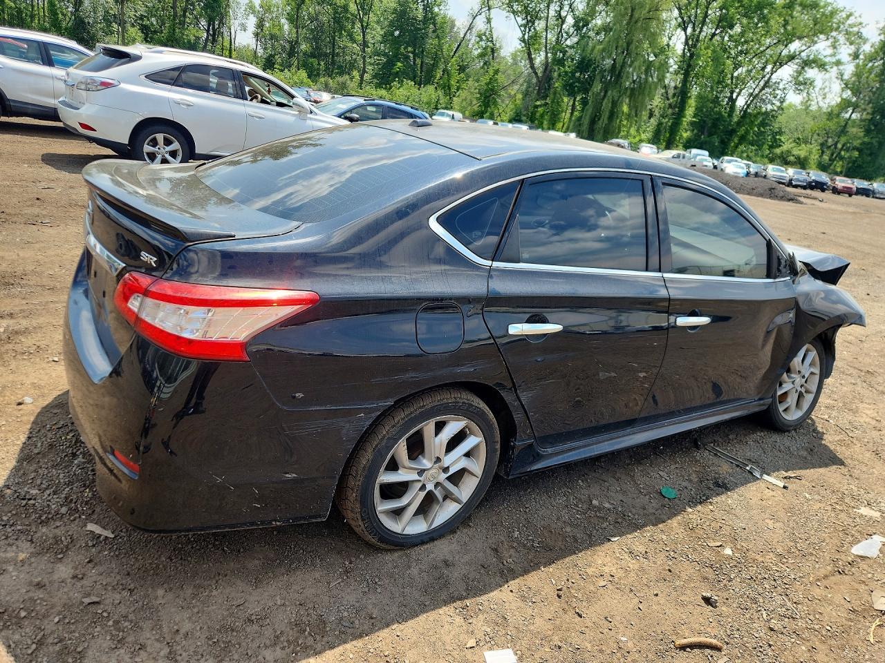 2015 NISSAN SENTRA SR — Фото 3 из 13