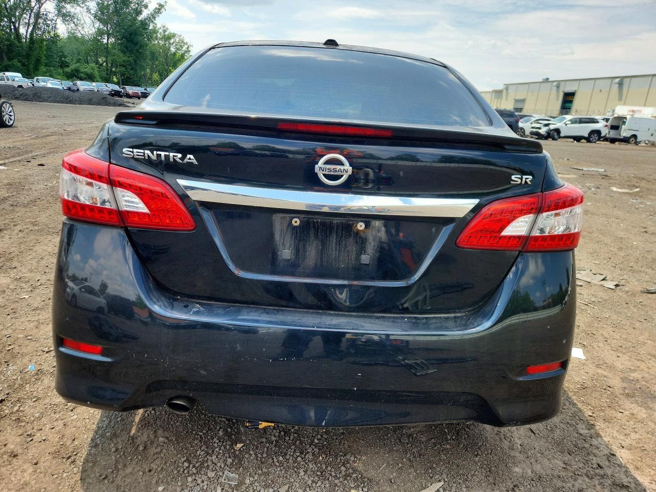 2015 NISSAN SENTRA SR — Фото 6 из 13