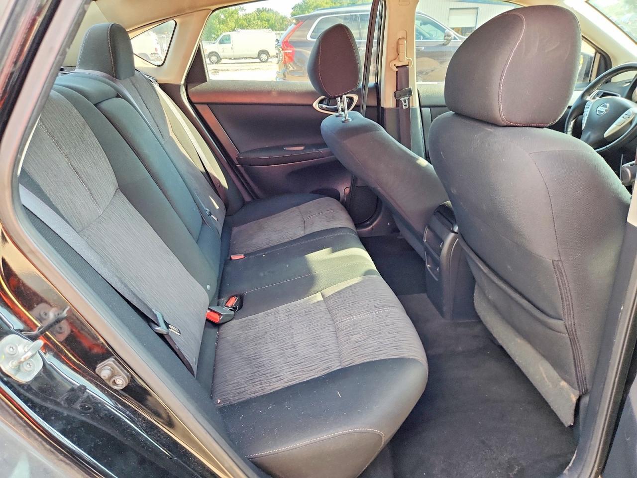 2015 NISSAN SENTRA SV — Фото 10 из 12