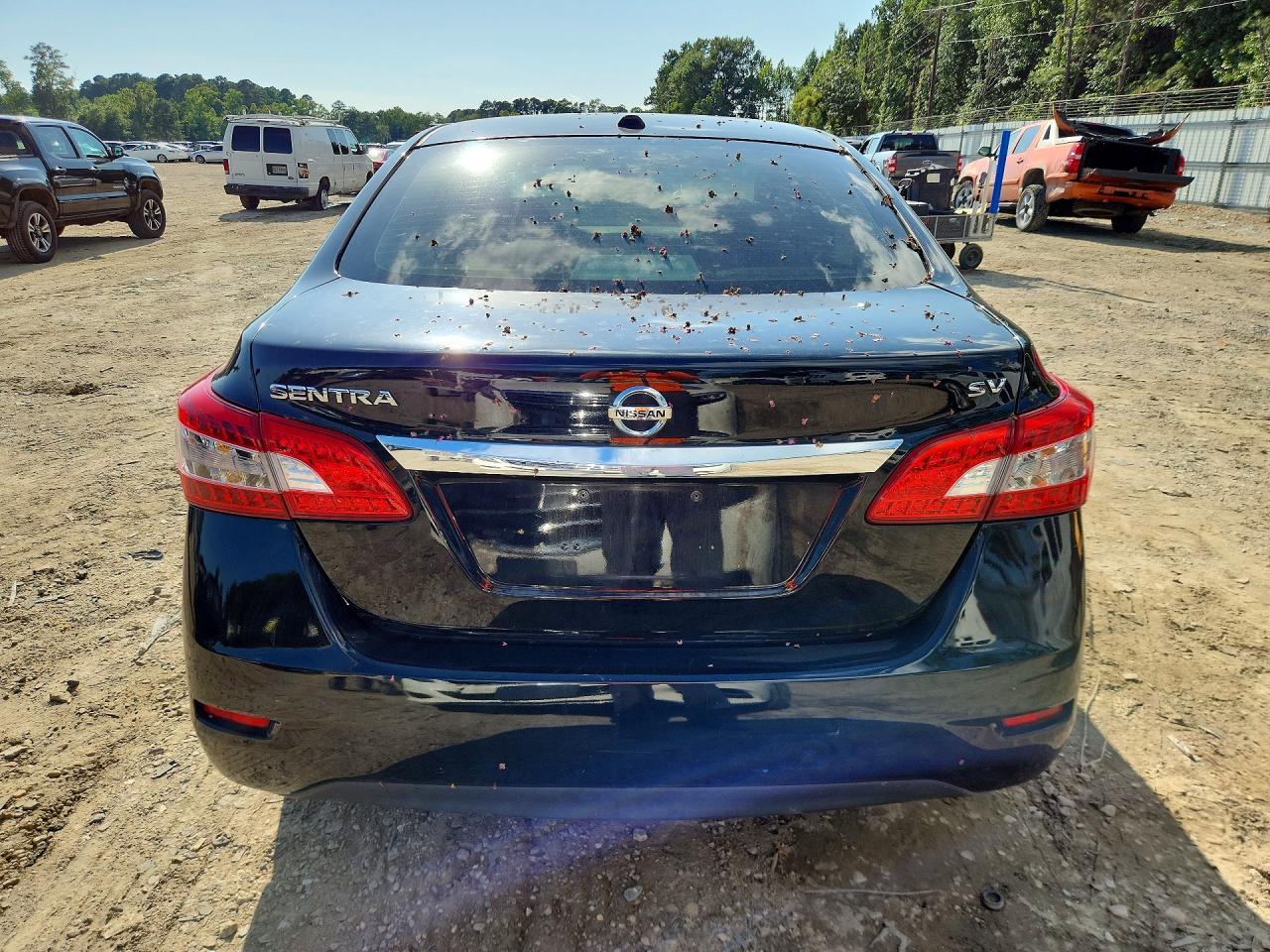 2015 NISSAN SENTRA SV — Фото 6 из 12