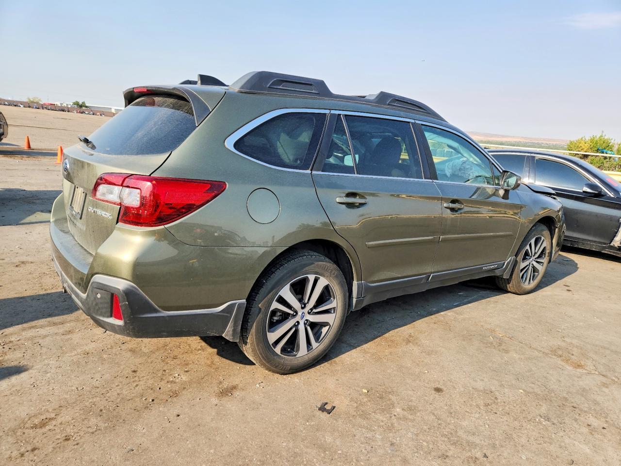2018 SUBARU OUTBACK 2.5I LIMITED — Фото 3 из 12