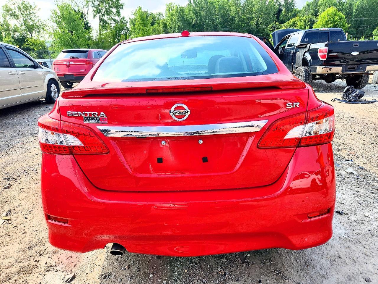 2015 NISSAN SENTRA SR — Фото 6 из 13