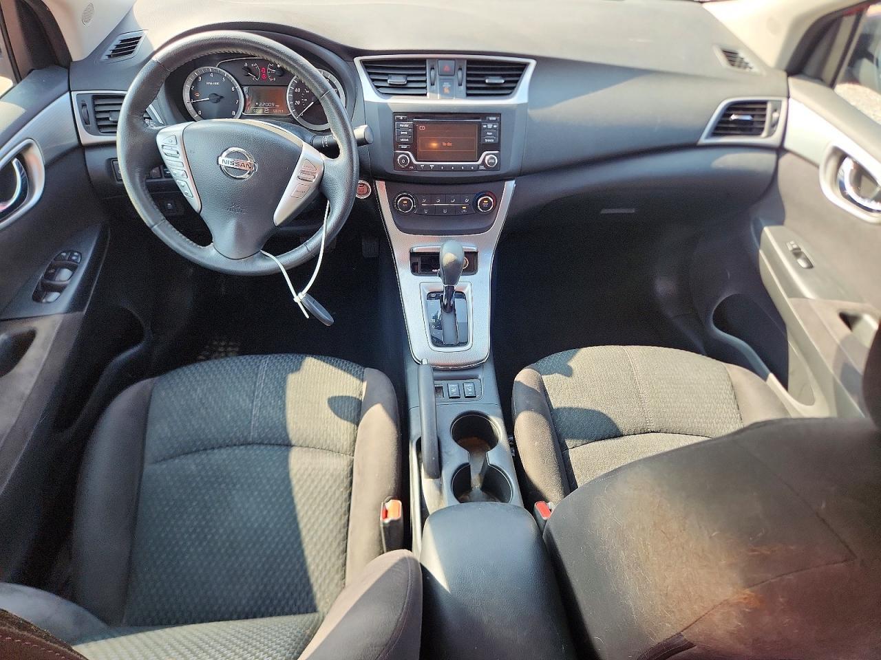 2015 NISSAN SENTRA SR — Фото 8 из 13