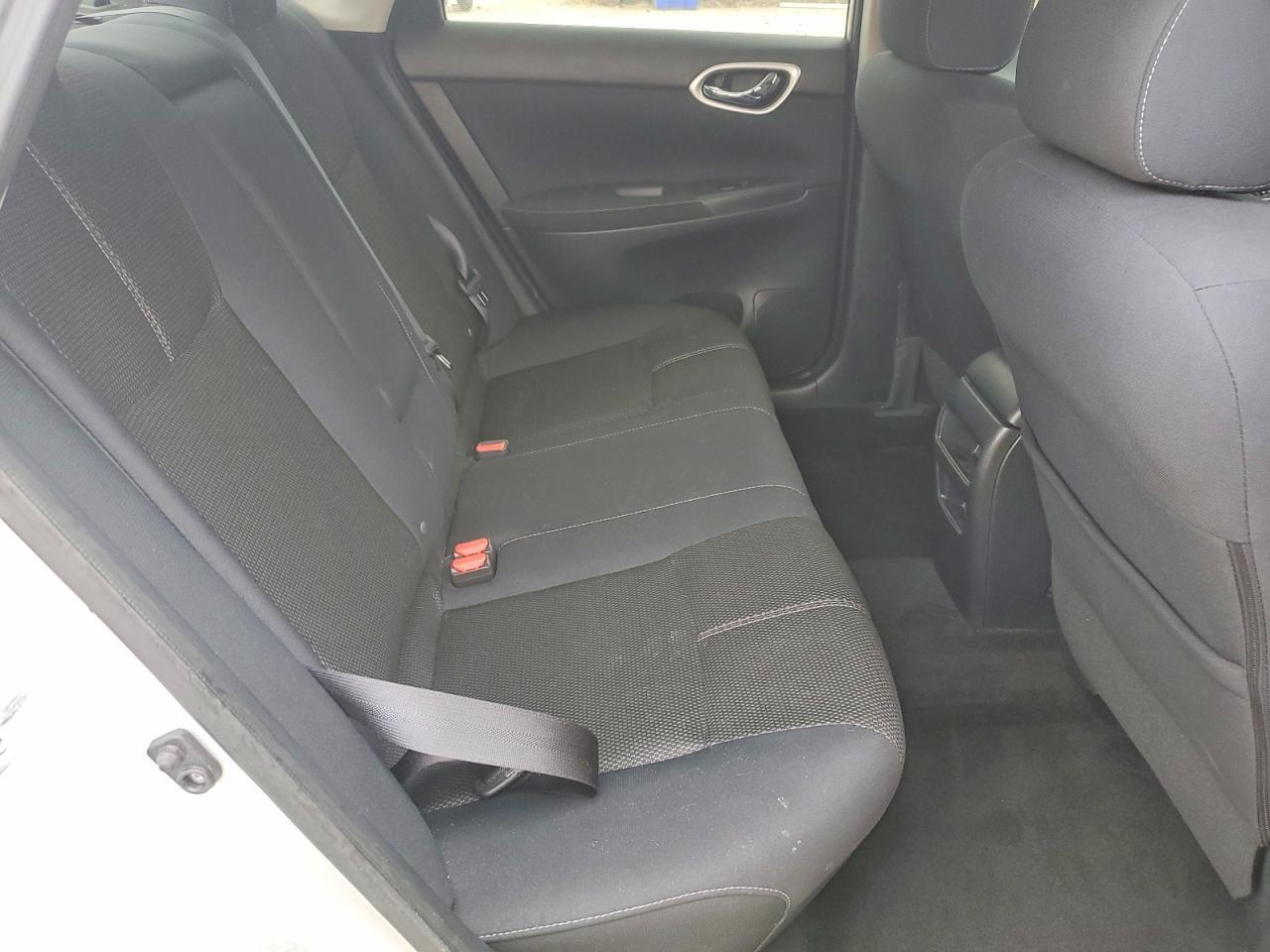 2015 NISSAN SENTRA S — Фото 10 из 12