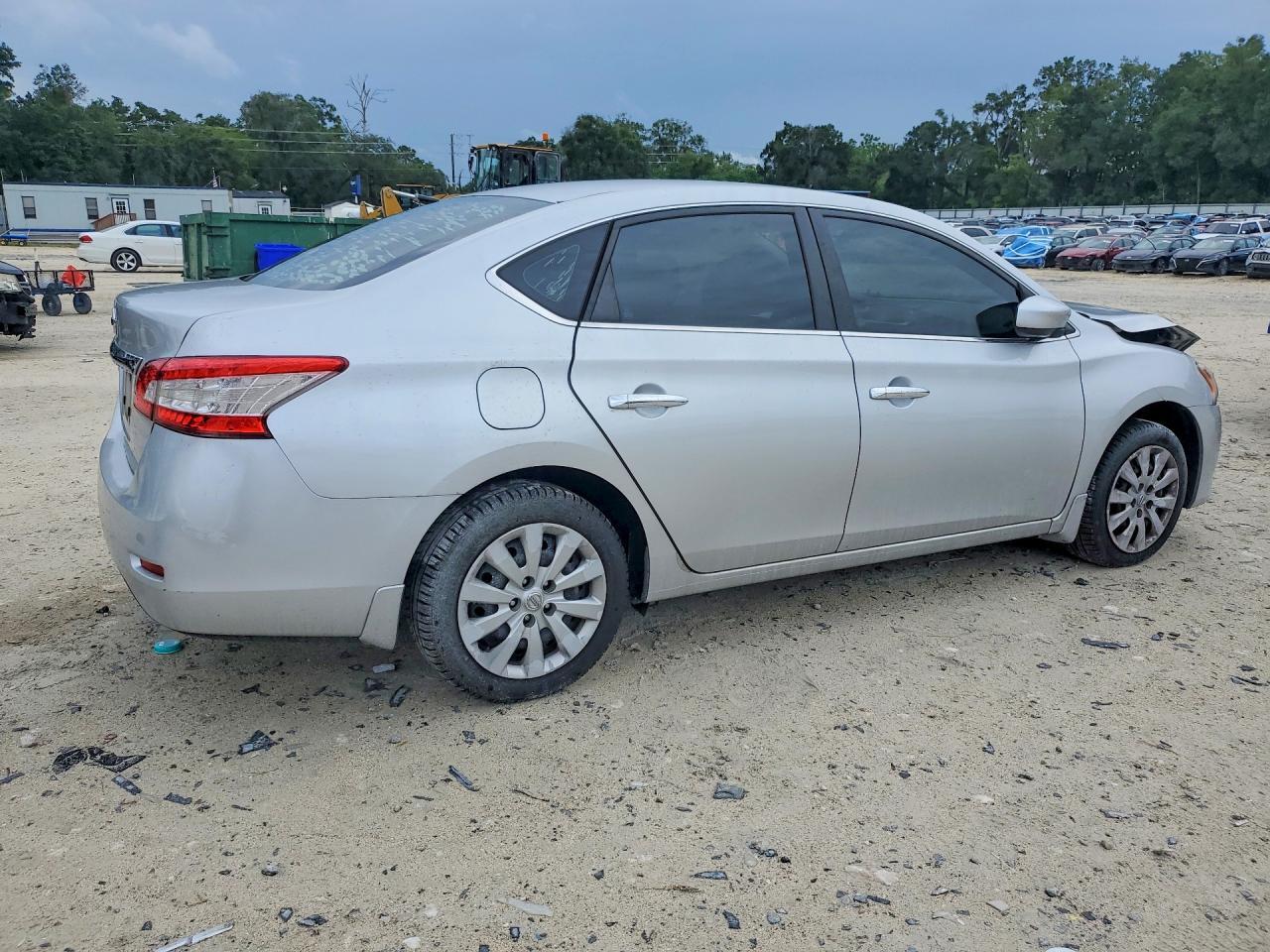 2015 NISSAN SENTRA S — Фото 3 из 12