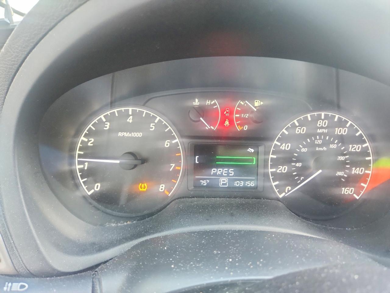 2015 NISSAN SENTRA S — Фото 9 из 12