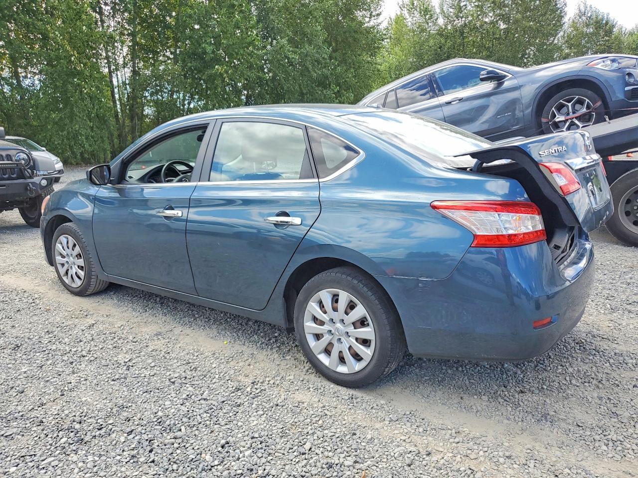2015 NISSAN SENTRA SV — Фото 2 из 12
