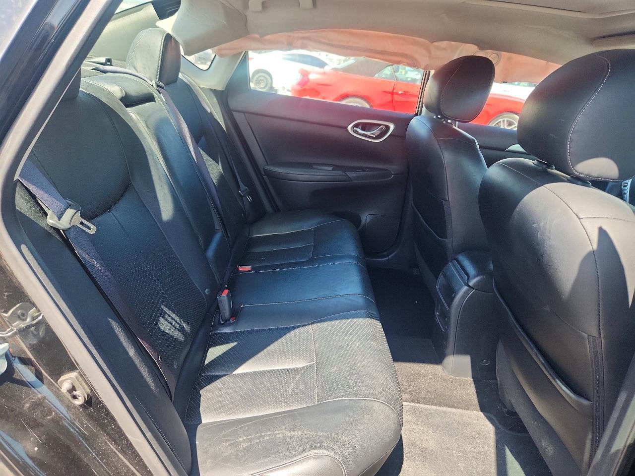 2015 NISSAN SENTRA SR — Фото 10 из 12