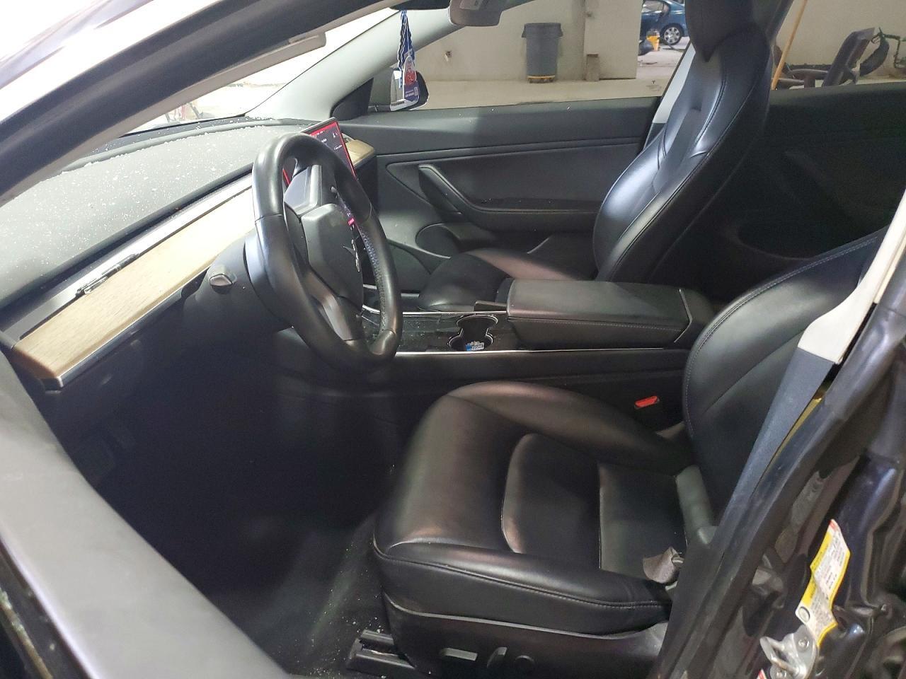 2018 TESLA MODEL 3 — Фото 7 из 12