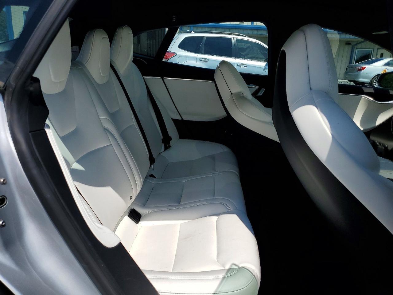 5YJSA1E28JF244374 2018 TESLA MODEL S photo no. 10
