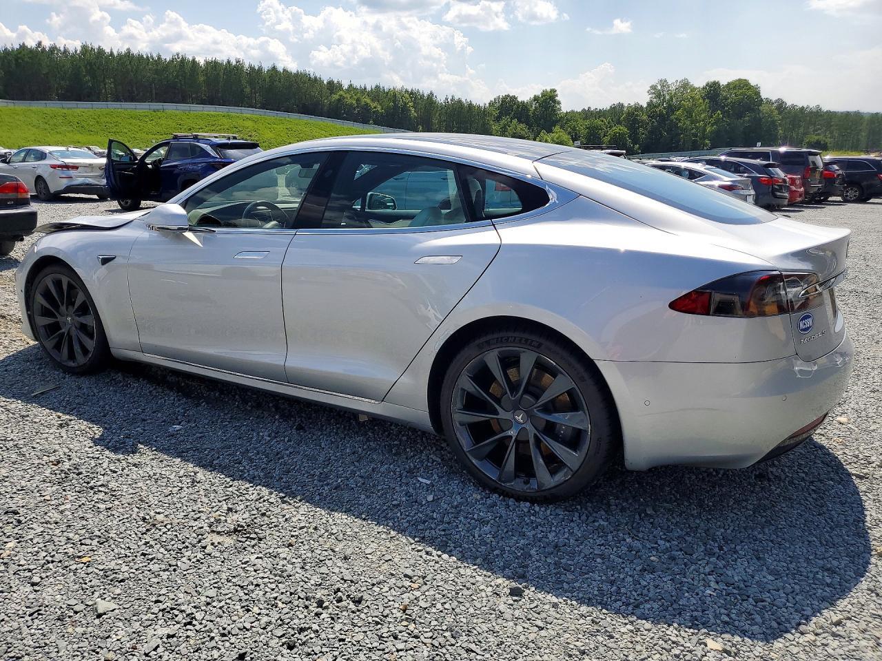 5YJSA1E28JF244374 2018 TESLA MODEL S photo no. 2