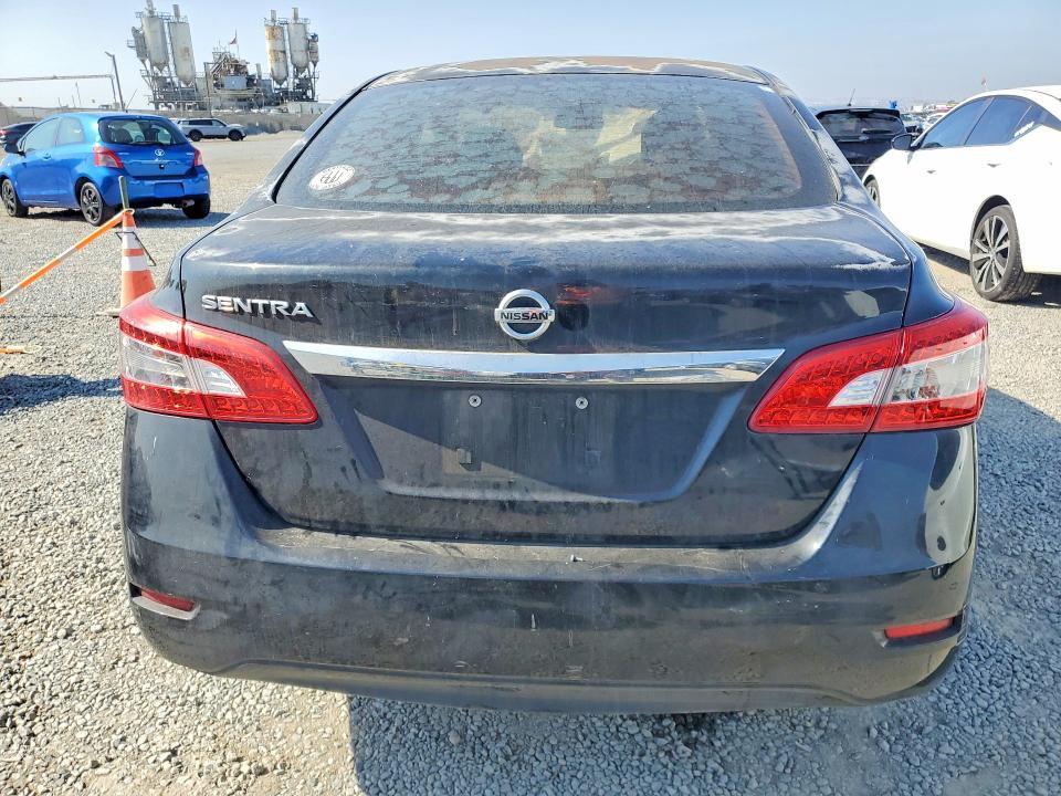 2015 NISSAN SENTRA S — Фото 6 из 12
