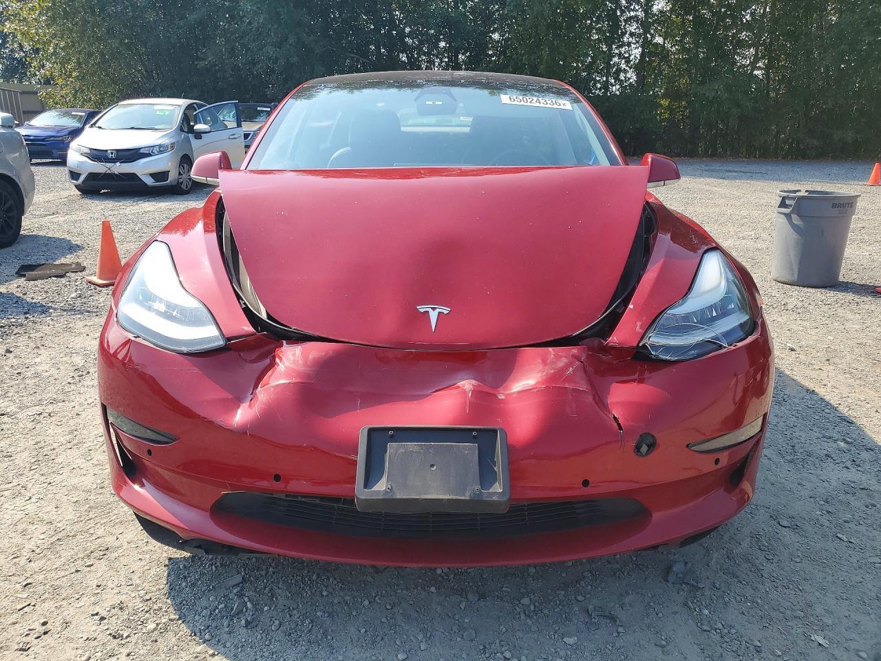 2018 TESLA MODEL 3 — Фото 5 из 12