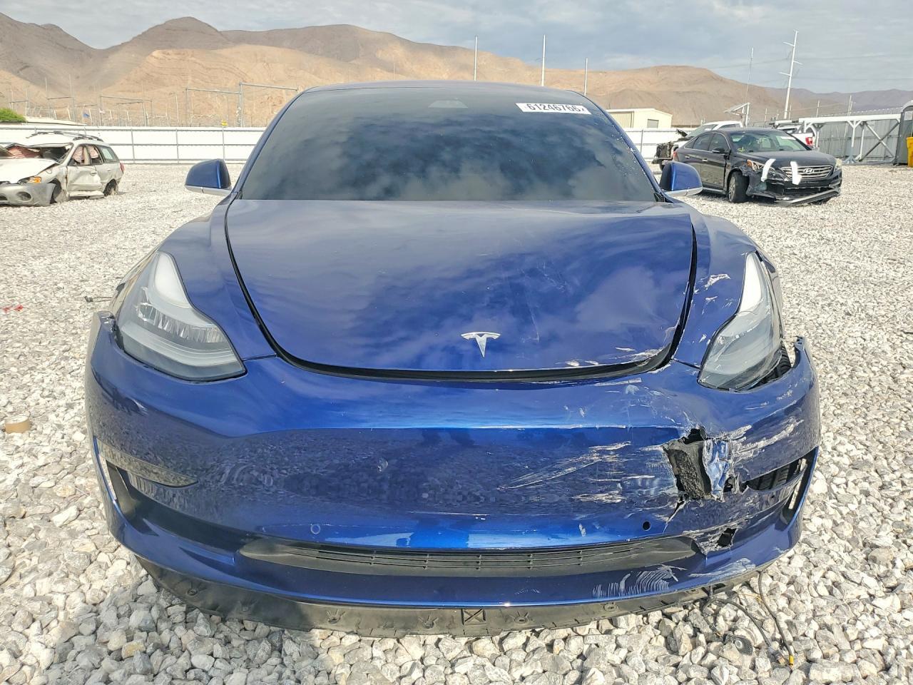 2018 TESLA MODEL 3 — Фото 5 из 12