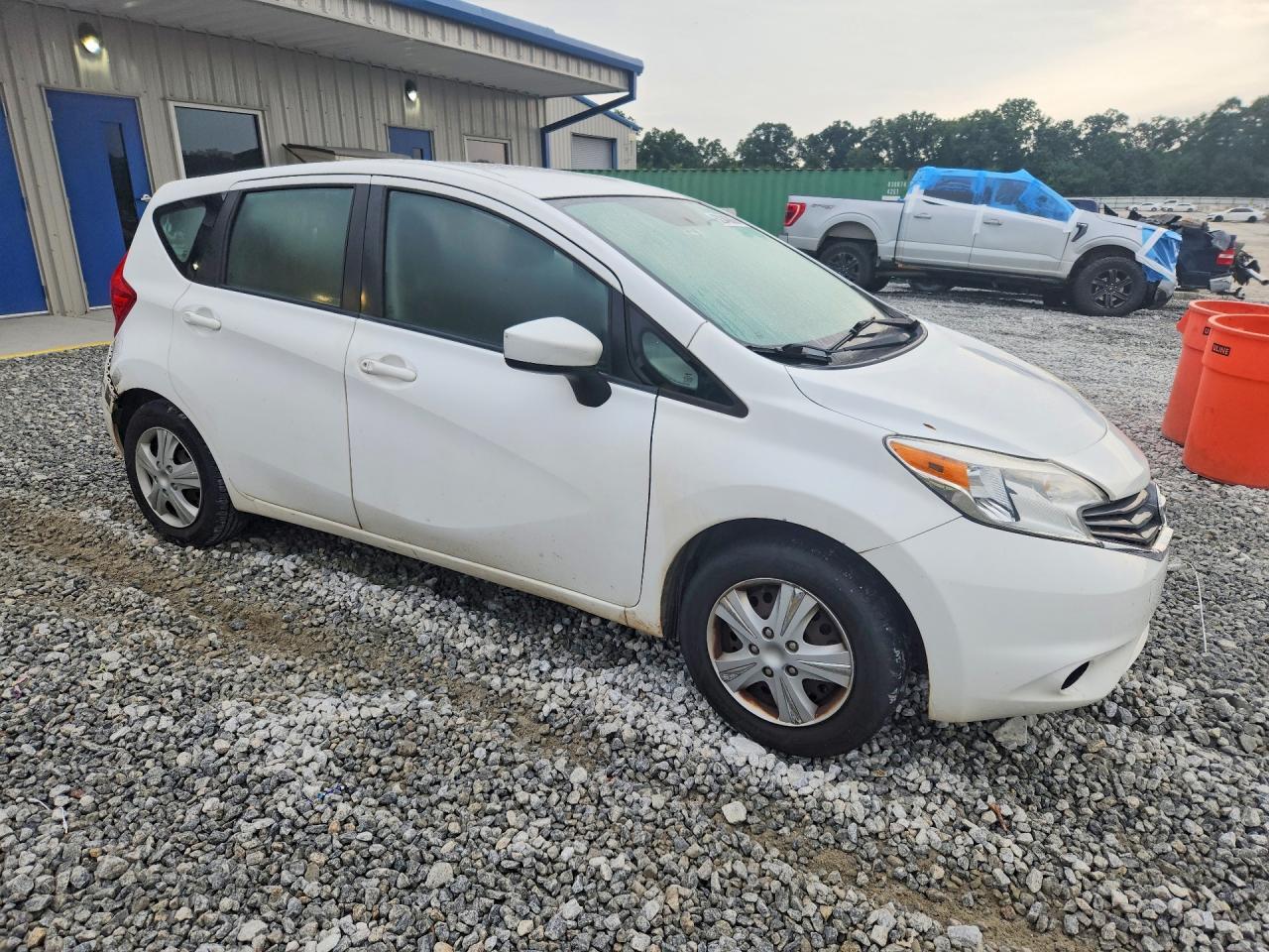 2015 NISSAN VERSA NOTE S PLUS — Фото 4 из 12