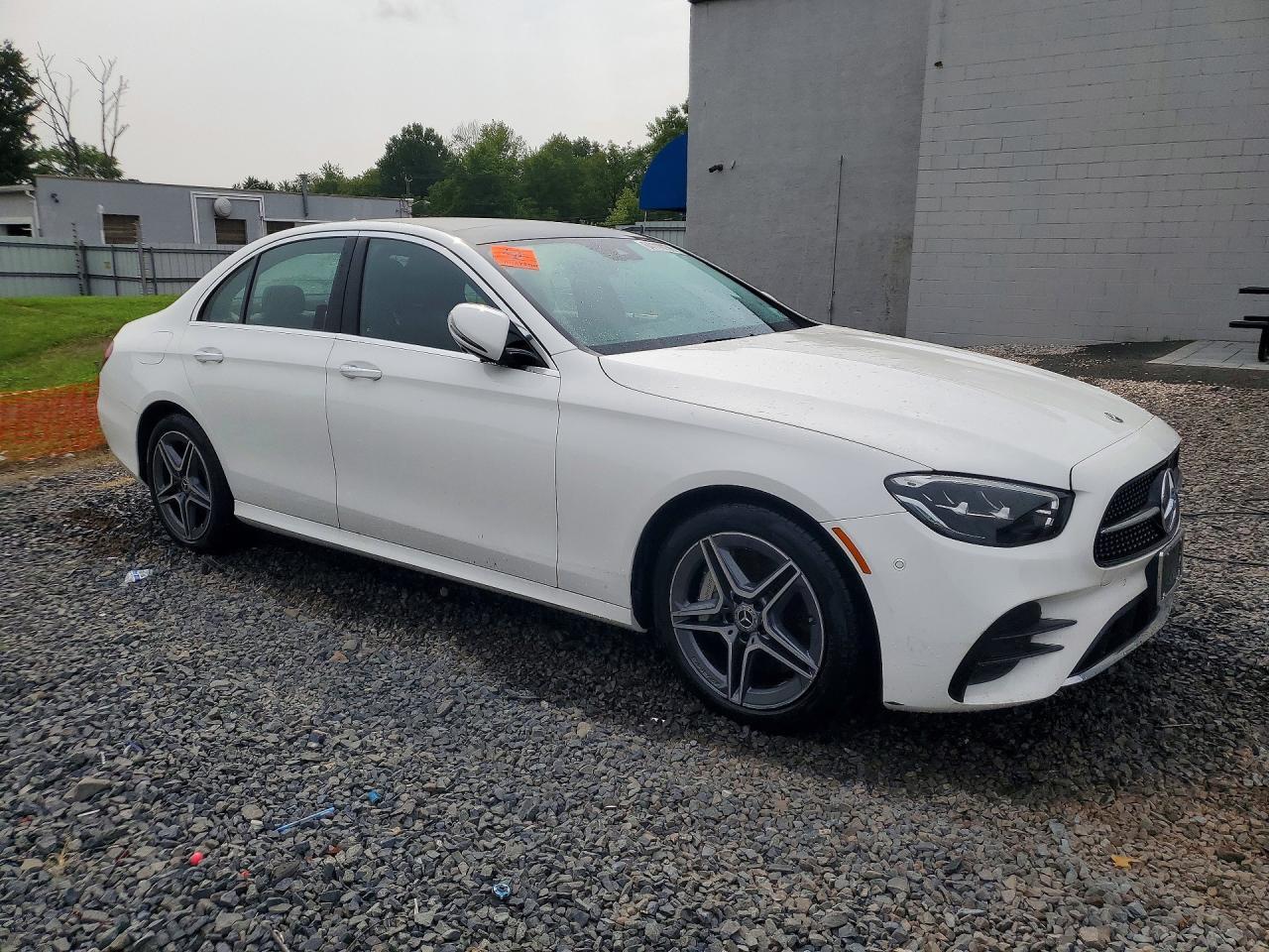 2023 MERCEDES-BENZ E 350 4MATIC — Фото 4 из 12