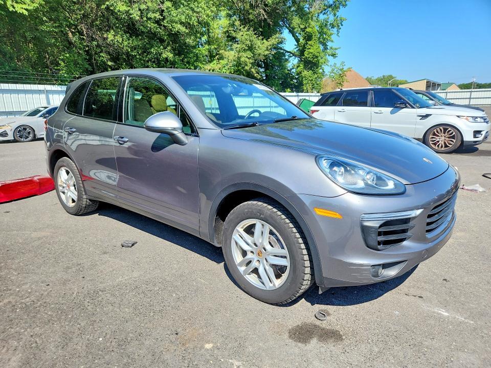 2015 PORSCHE CAYENNE — Фото 4 из 12
