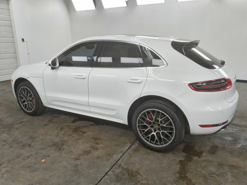 2015 PORSCHE MACAN TURBO — Фото 2 из 13