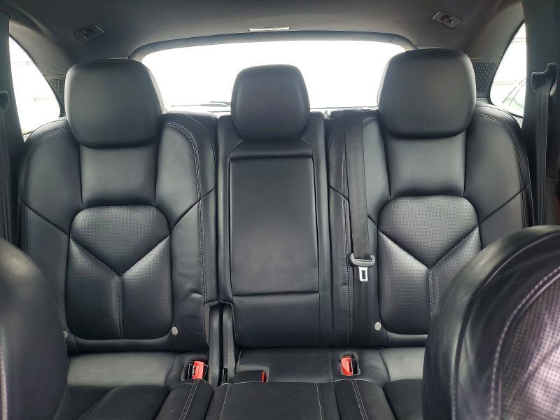 2015 PORSCHE CAYENNE S — Фото 10 из 13