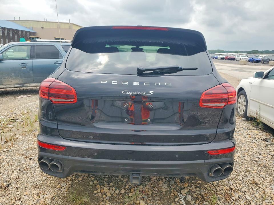 2015 PORSCHE CAYENNE S — Фото 6 из 13