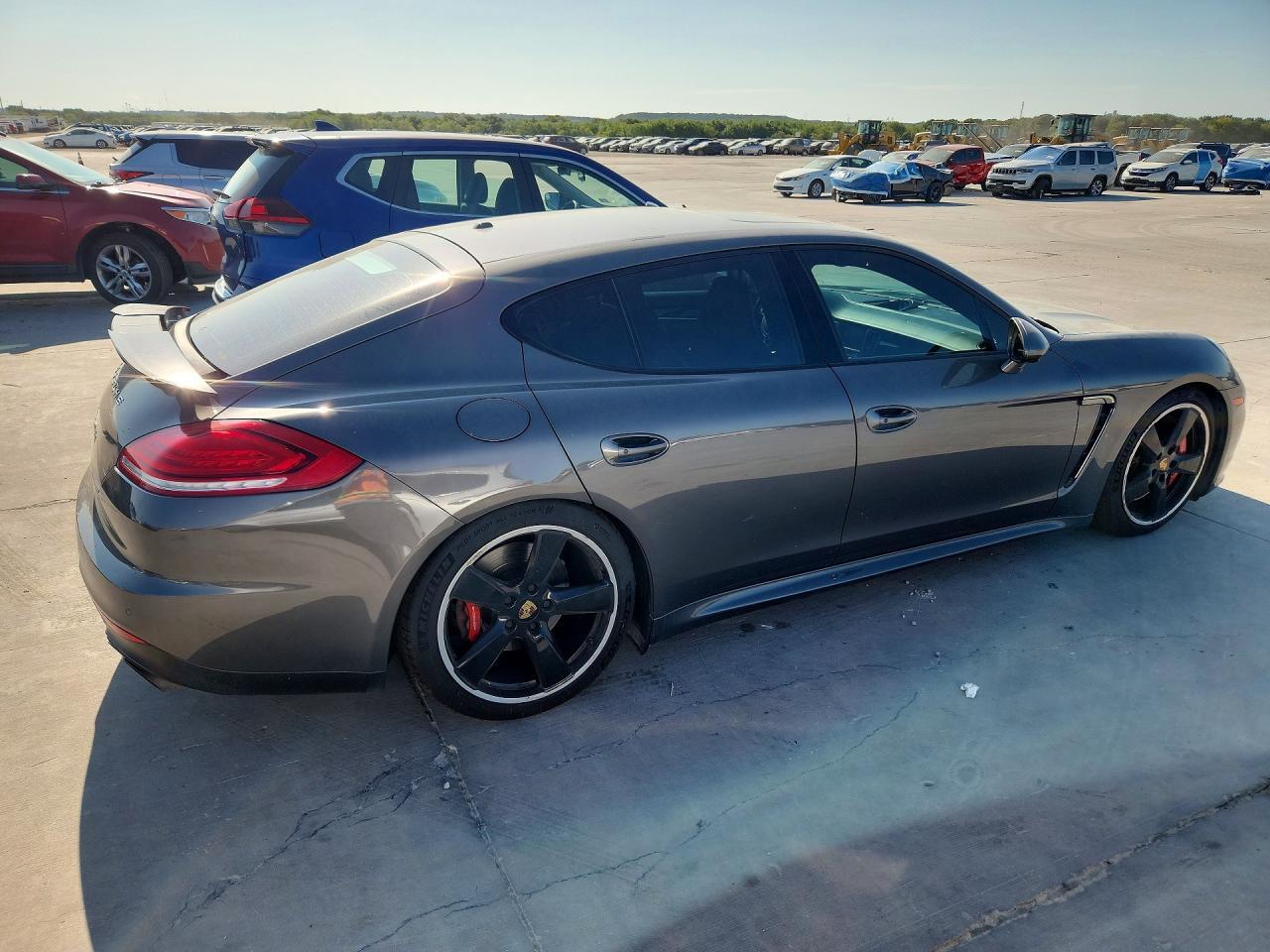 2015 PORSCHE PANAMERA TURBO — Фото 3 из 12