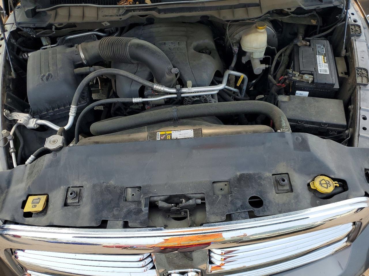 2015 RAM 1500 SLT — Фото 11 из 12
