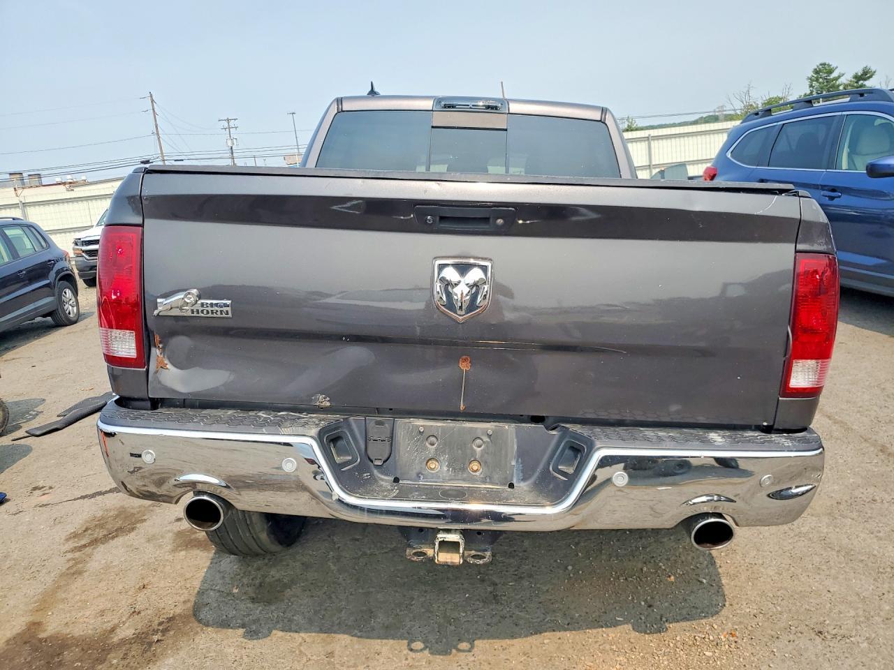 2015 RAM 1500 SLT — Фото 6 из 12
