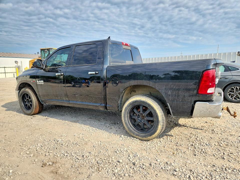2015 RAM 1500 SLT — Фото 2 из 12