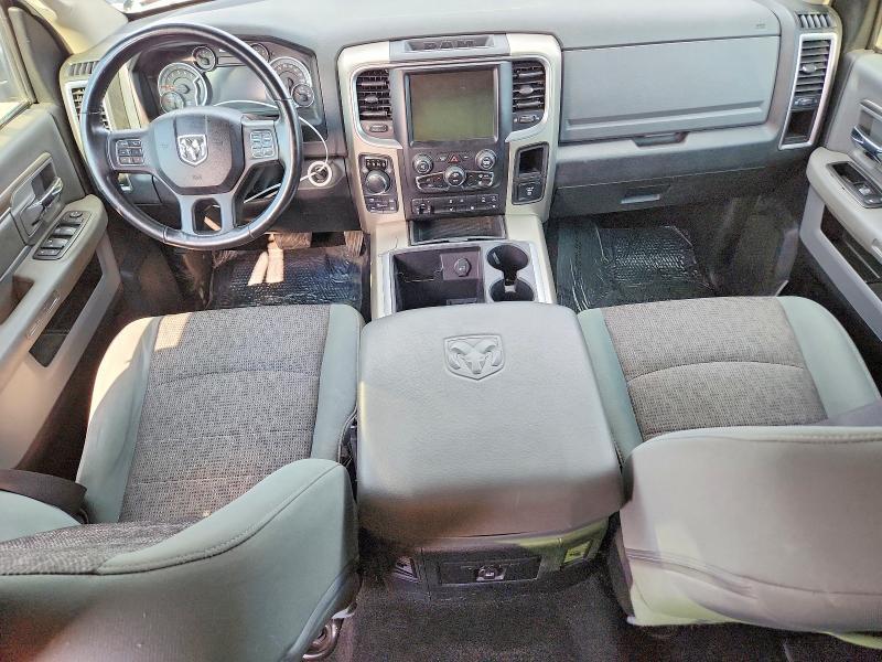 2015 RAM 1500 SLT — Фото 8 из 12