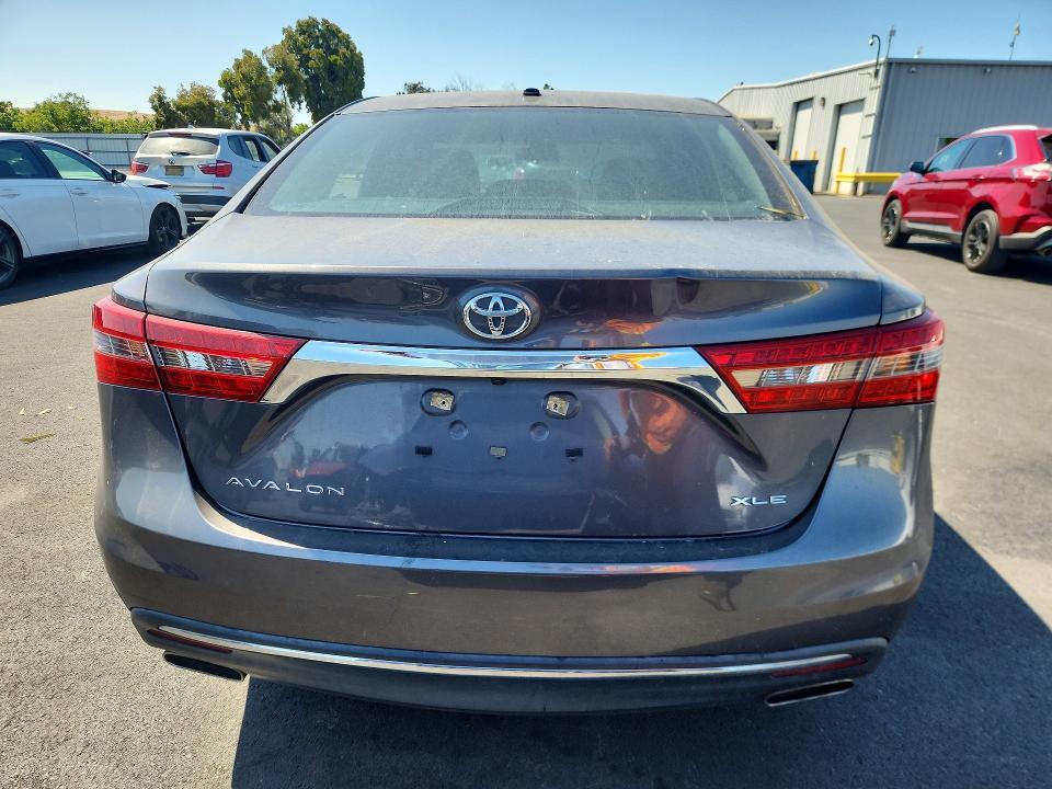 2018 TOYOTA AVALON XLE — Фото 6 из 12