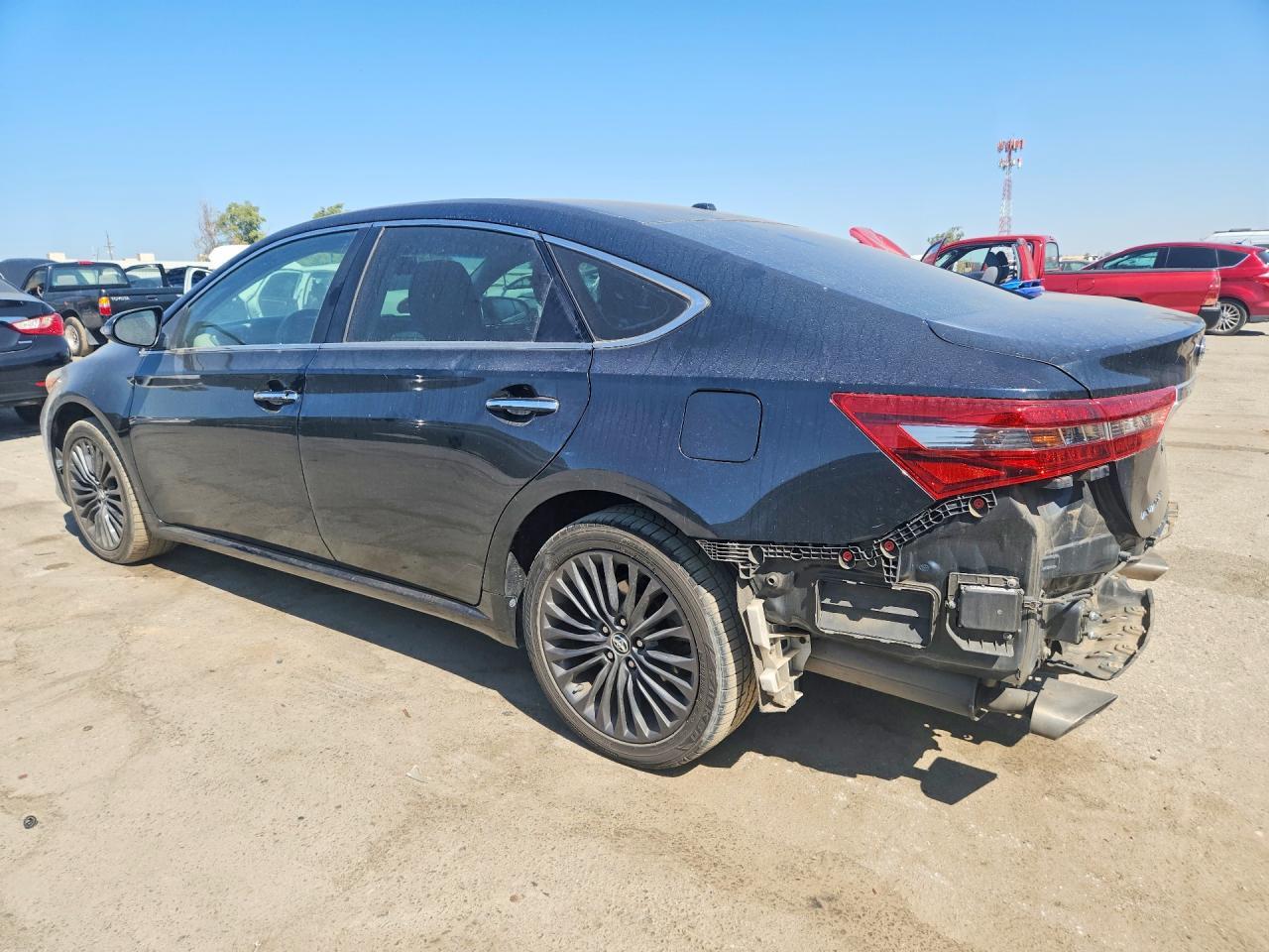 4T1BK1EB9JU274290 2018 TOYOTA AVALON photo no. 2