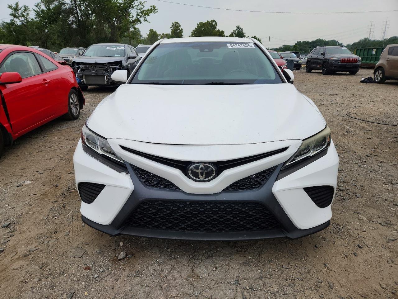 2018 TOYOTA CAMRY SE — Фото 5 из 12