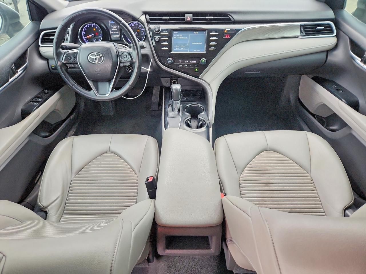 2018 TOYOTA CAMRY SE — Фото 8 из 12