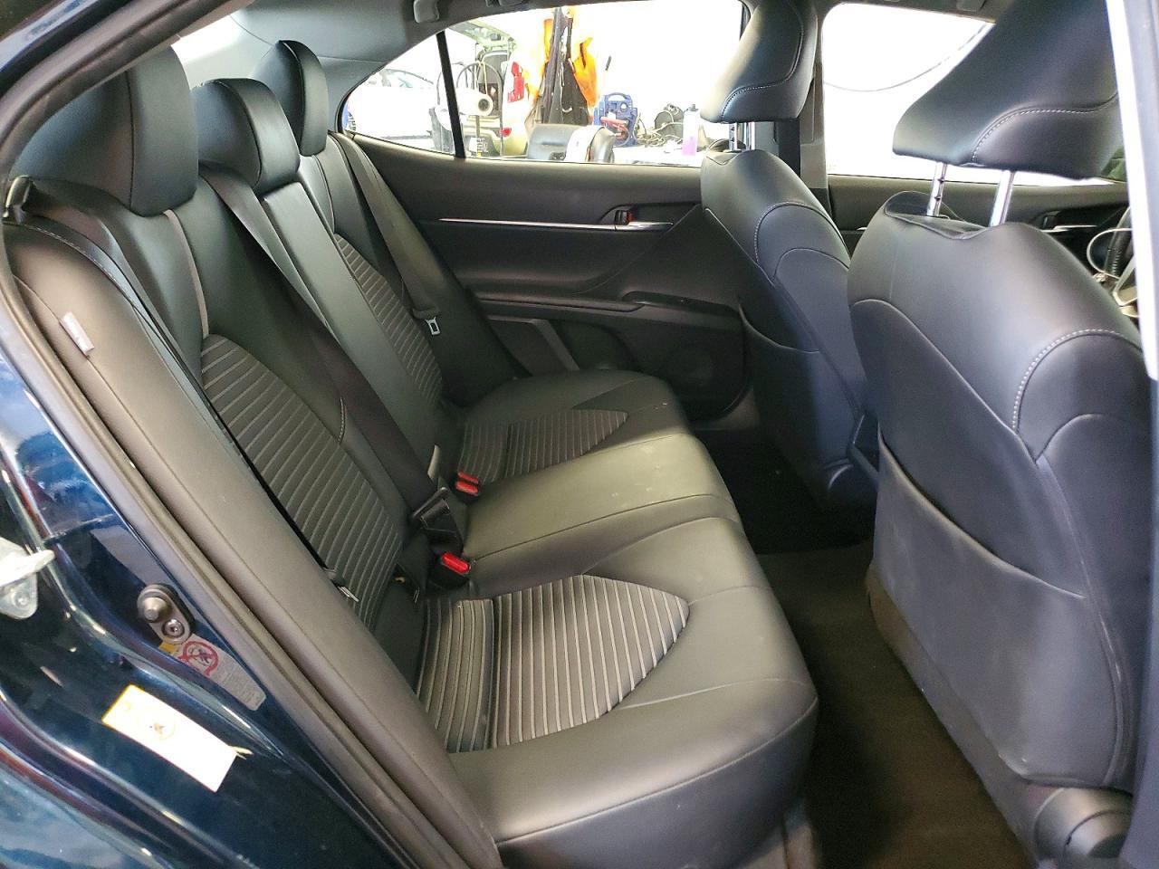 2018 TOYOTA CAMRY SE — Фото 10 из 12