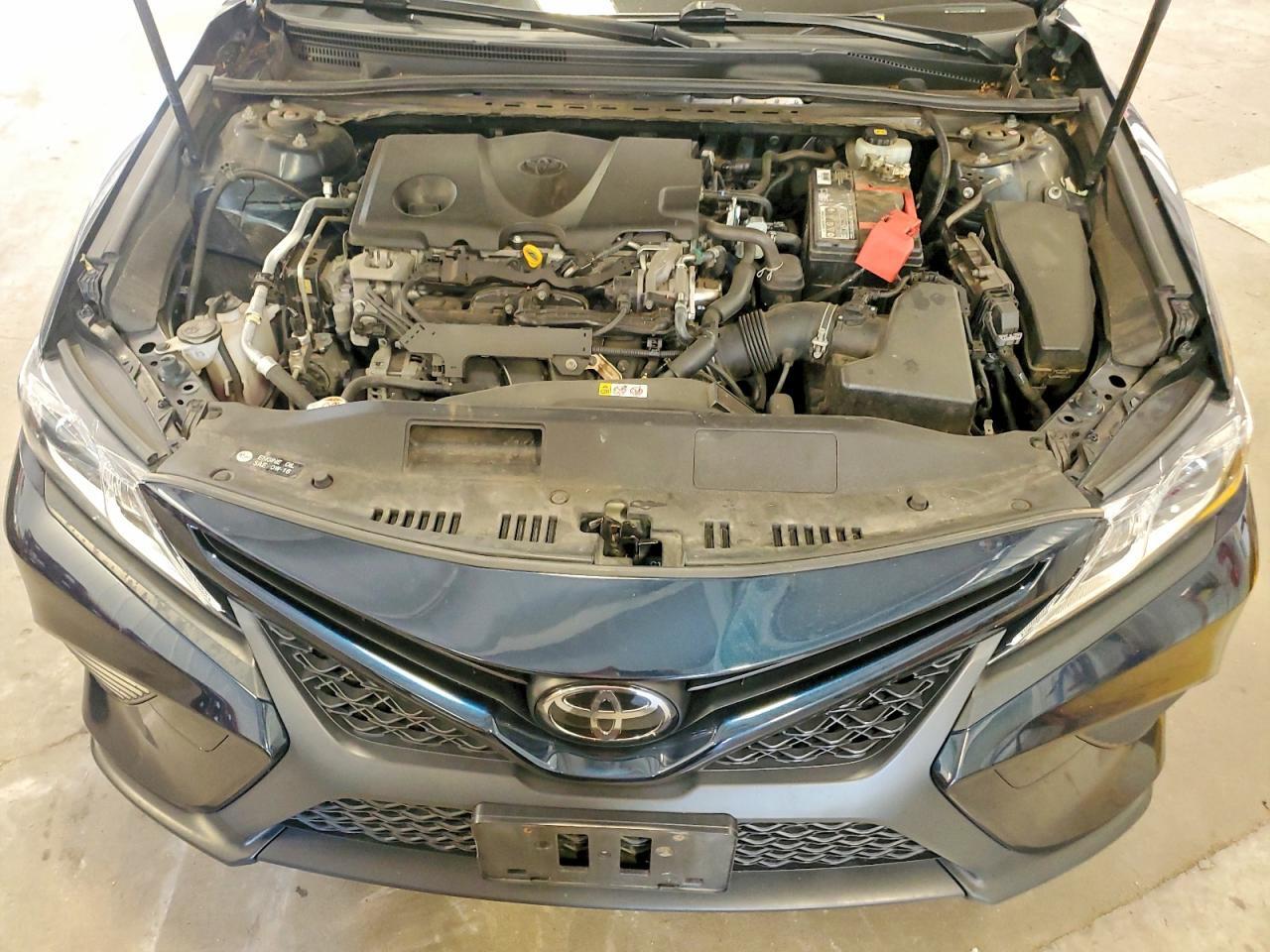 2018 TOYOTA CAMRY SE — Фото 11 из 12