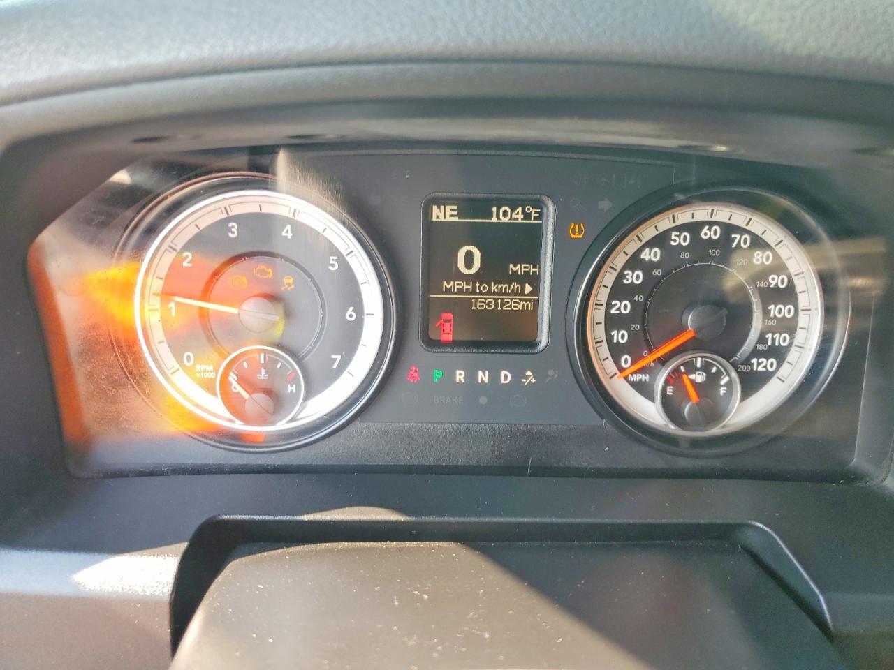 2015 RAM 1500 SLT — Фото 9 из 12