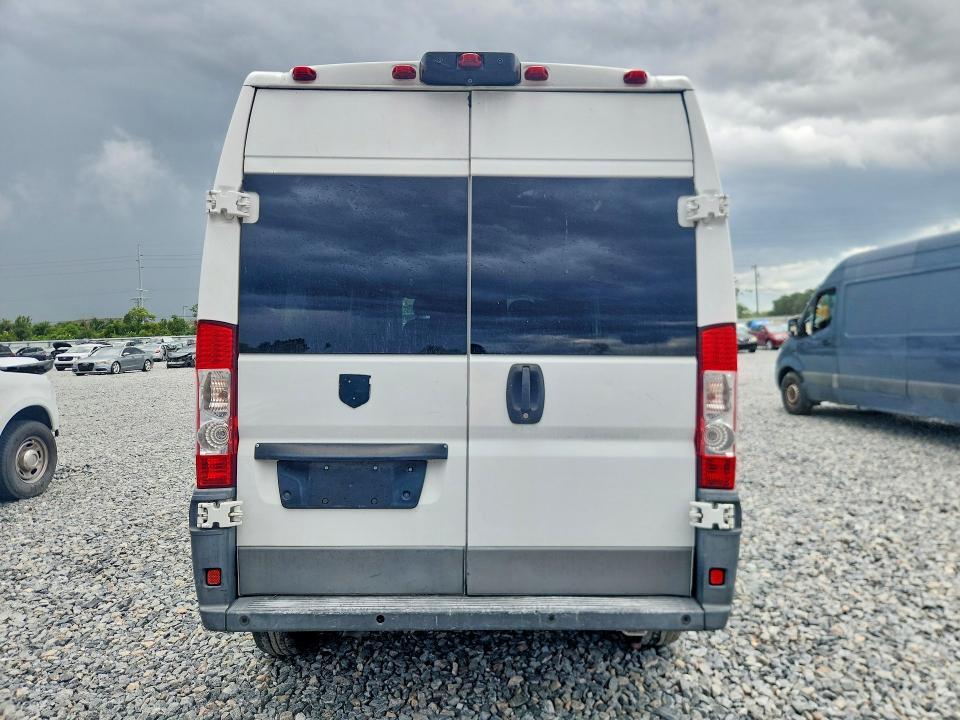 2015 RAM PROMASTER 2500 DELIVERY VAN — Фото 6 из 13