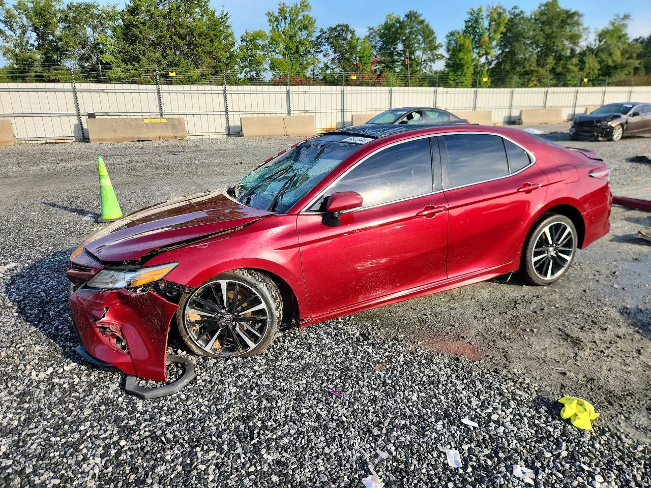 2018 TOYOTA CAMRY XSE