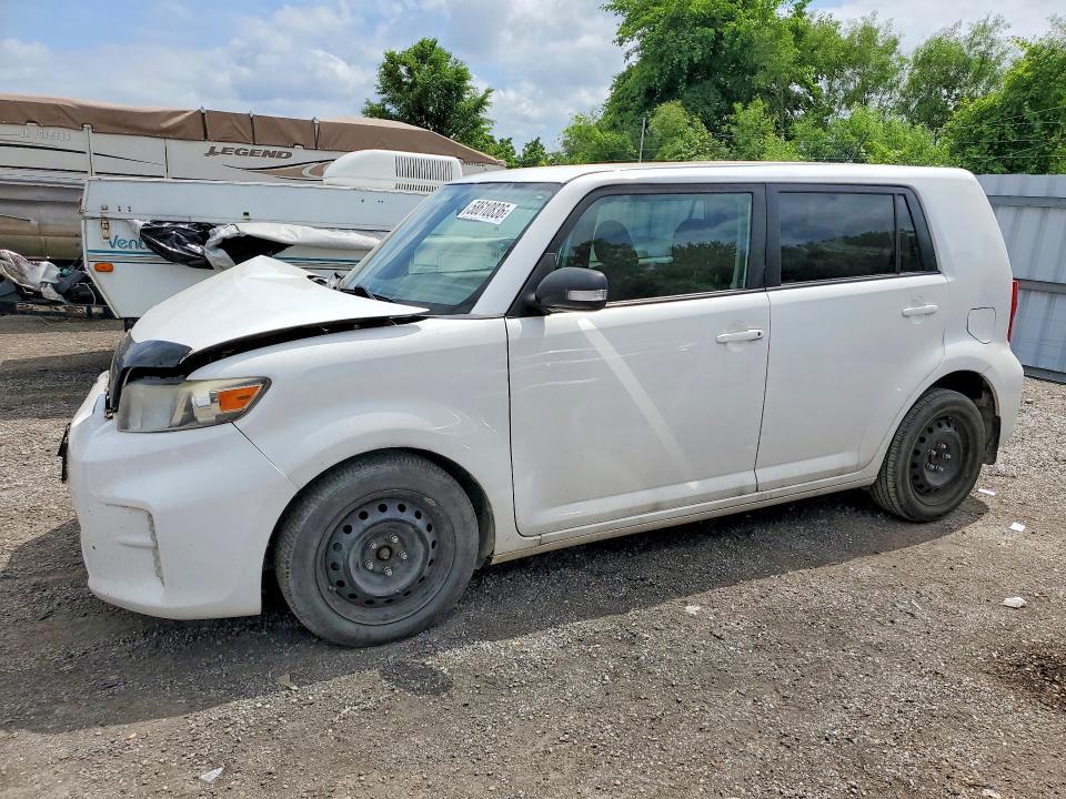 2015 SCION XB JTLZE4FE4FJ071972