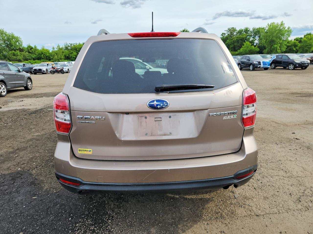 2015 SUBARU FORESTER 2.5I PREMIUM — Фото 6 из 12