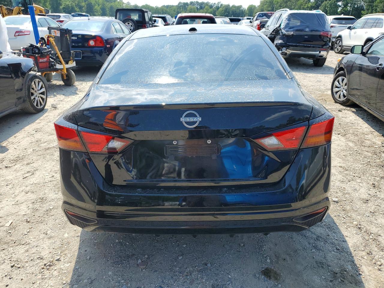 2023 NISSAN ALTIMA SV — Фото 6 из 12