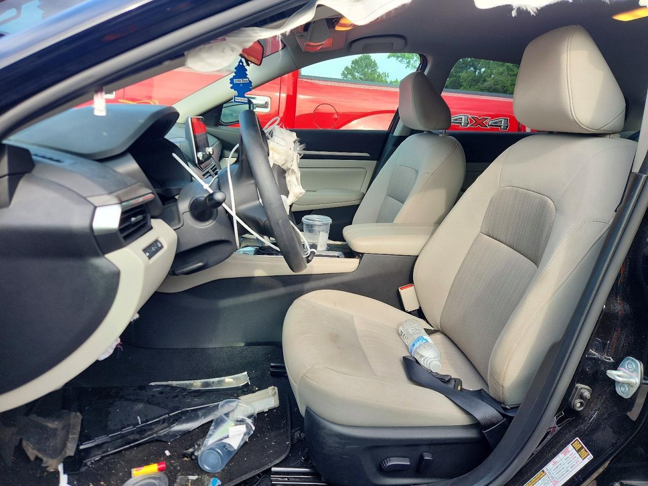 2023 NISSAN ALTIMA SV — Фото 7 из 12
