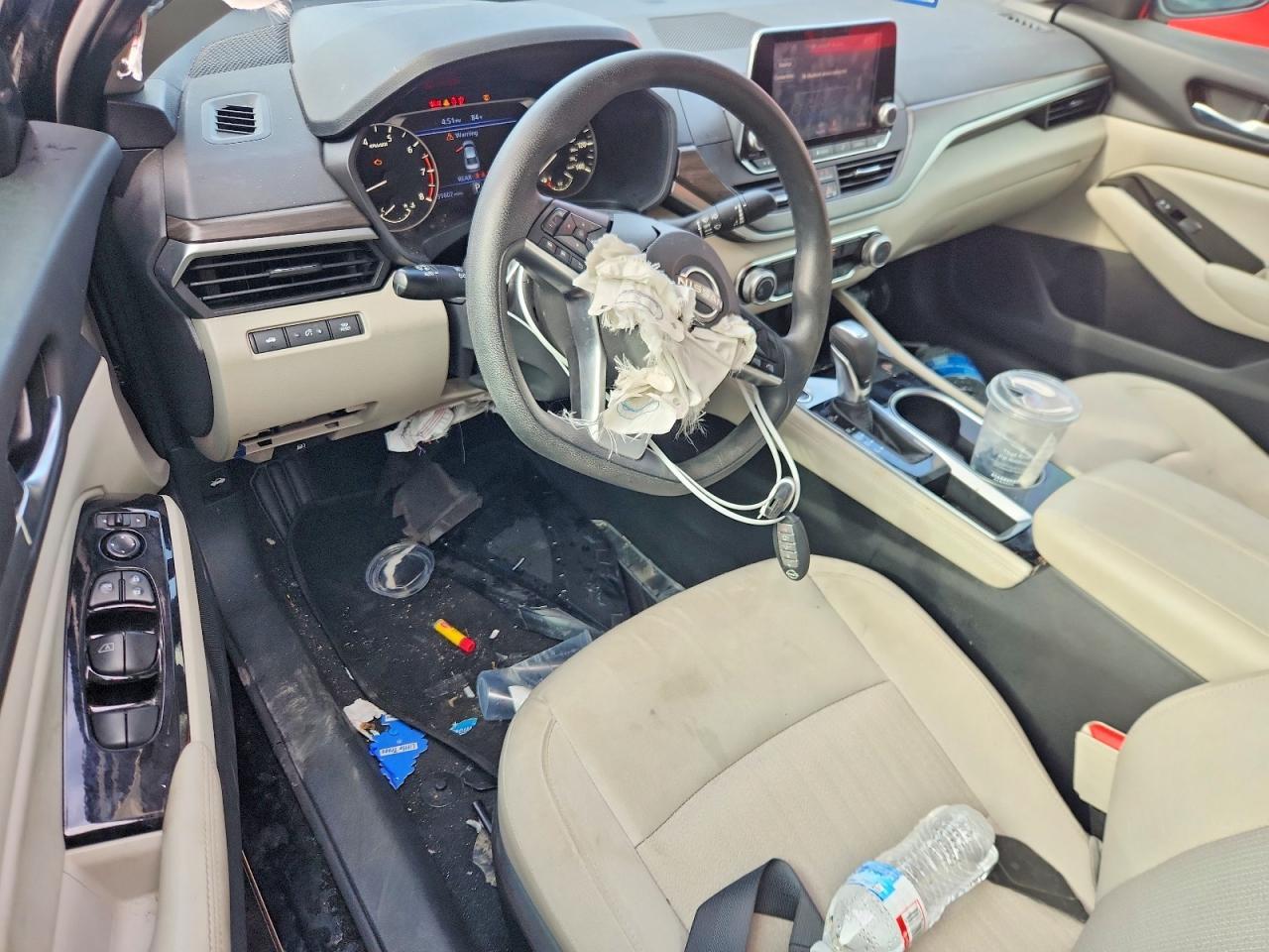 2023 NISSAN ALTIMA SV — Фото 8 из 12